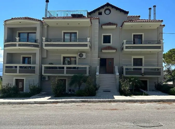 Lixourious Διαμέρισμα *