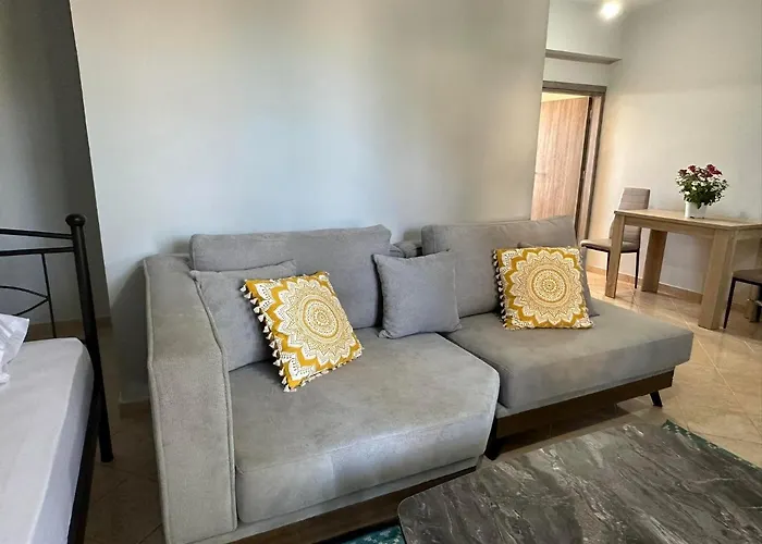 Διαμέρισμα Lixourious *